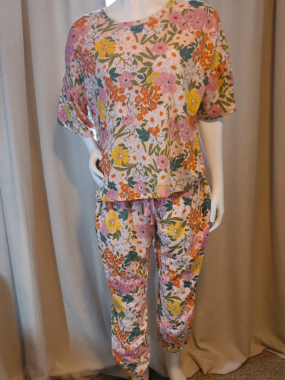 Cuddl Duds Pink Yellow Green Floral Lounge Pajama Set